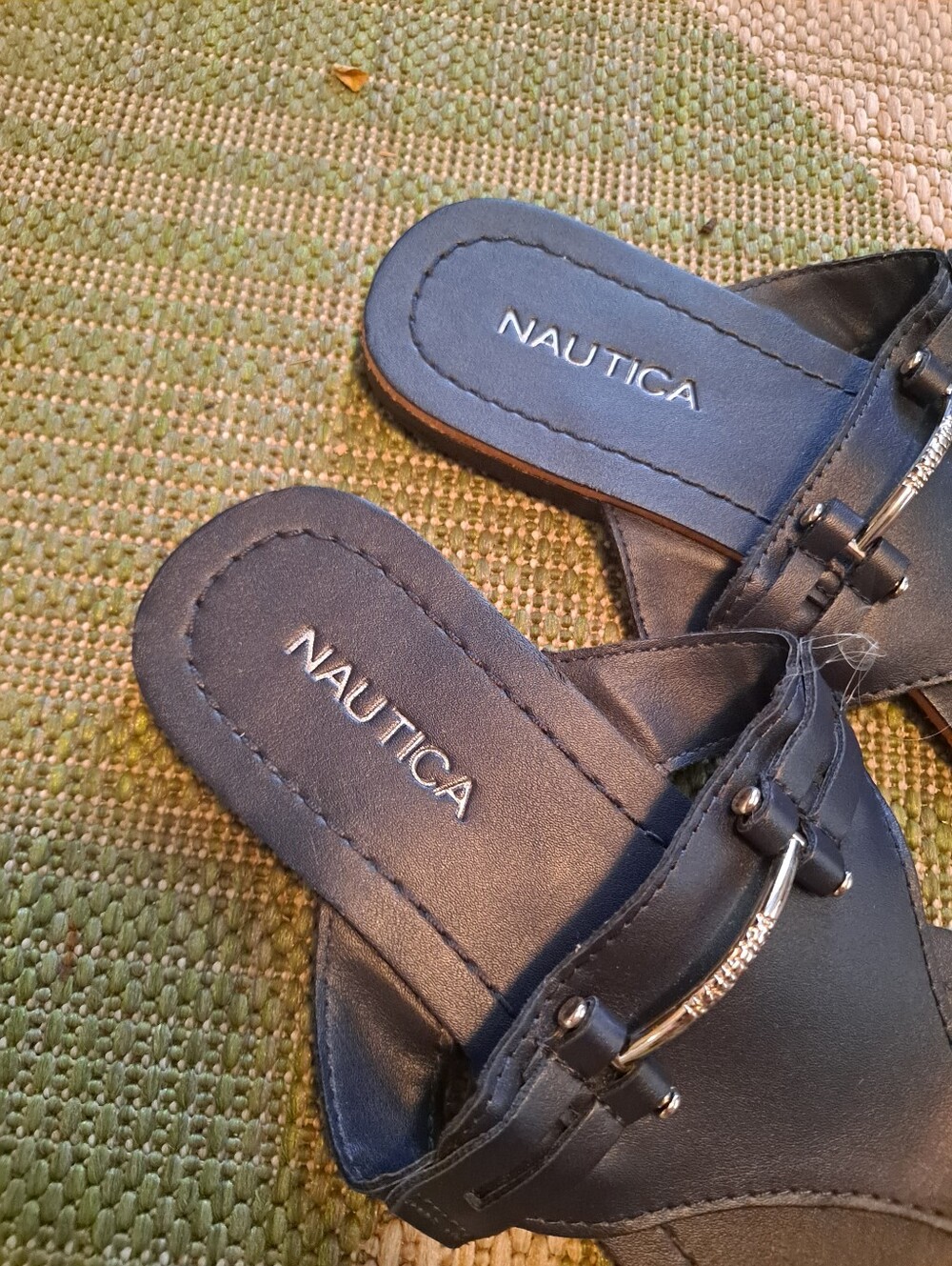 Nautica Navy Blue Leather Toe-Post Sandals with Metallic Silver Accent - Picture 3 of 4